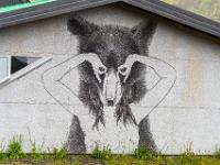 Malerei an Hauswand in Seyðisfjörður - Ostfjorde